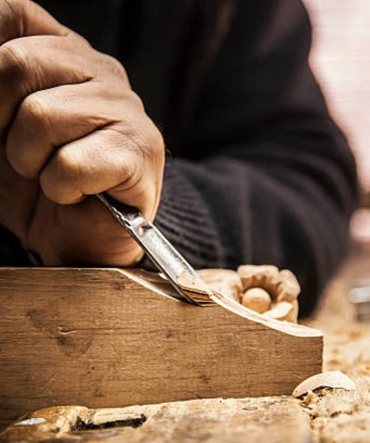 Teak Wood Furniture Manufacturers in Pallavaram